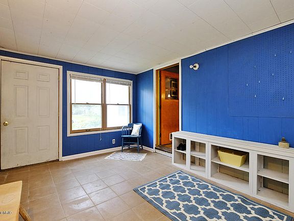 3rd image of 2304 Sugarloaf Ave