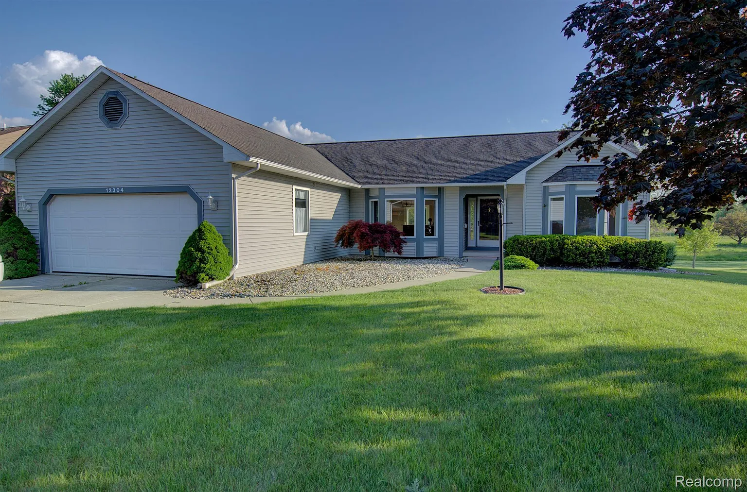 12304 Townline Rd photo 1