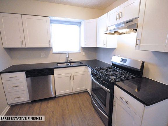 3rd image of 202 W 8th Ave #1/2
