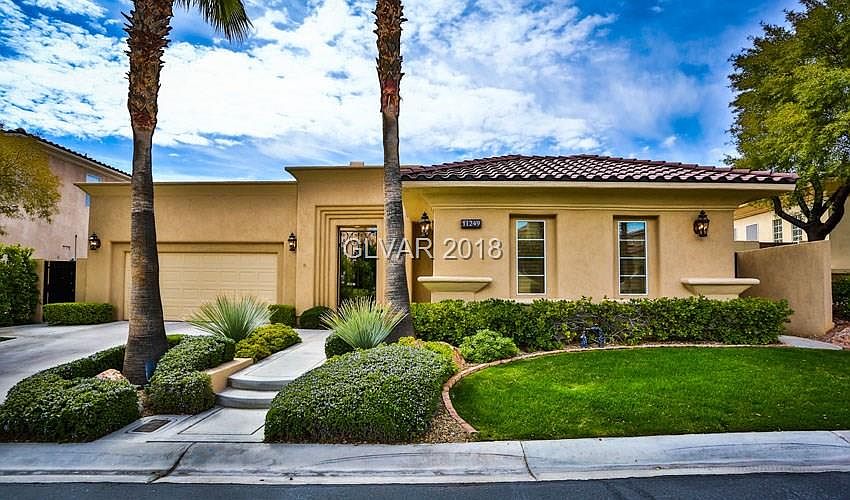 1st image of 11249 Golden Chestnut Pl