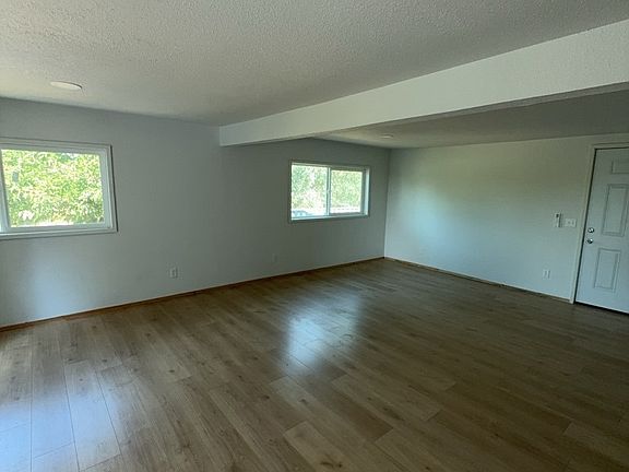 2nd image of 4216 Sunset Ave #4216