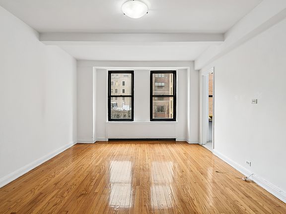 3rd image of 200 W 16th St APT 6I