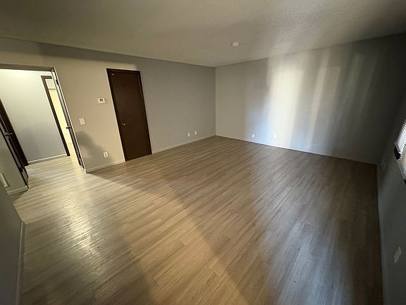 2nd image of 1528 S 19th St #13