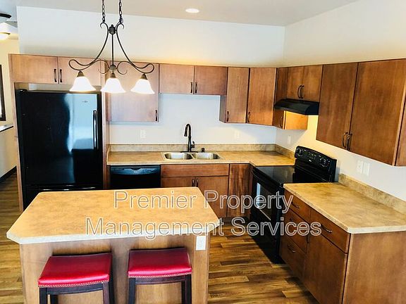 3rd image of 2124 Rehberg Ln APT 2