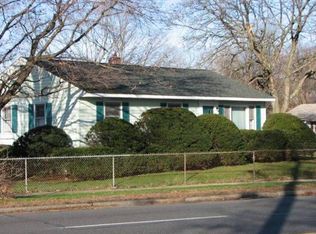 948 Parker St, Springfield, MA 01129