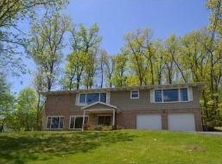 322 Ridgefield Rd, Endicott, NY 13760