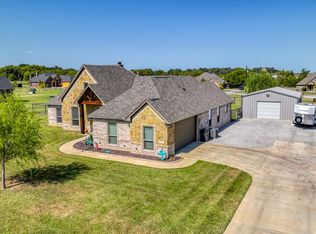 220 Etta Ln, Springtown, TX 76082