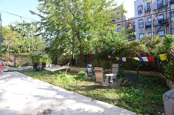 Rented by Miron Realty Group | media 99