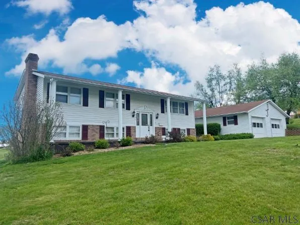 301 Metzler St, Johnstown, PA 15904