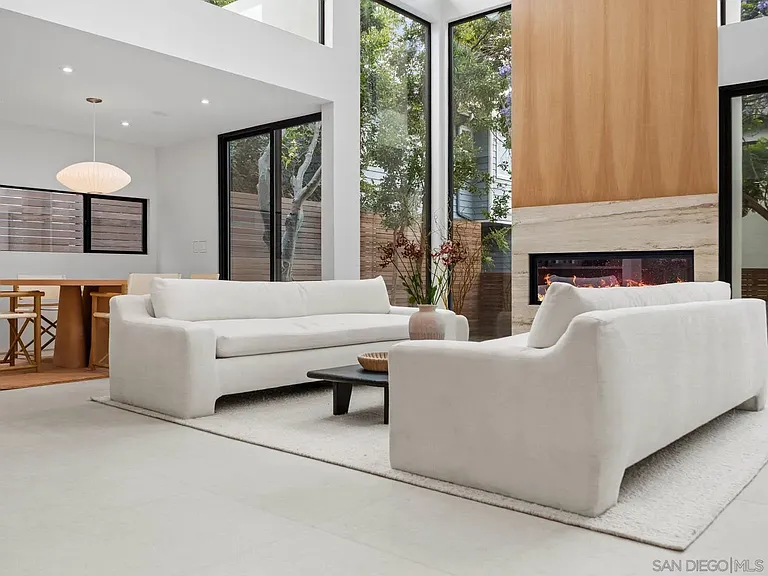 7376 Fay Ave — Photo 49