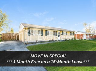 7414 Cedar Knolls Dr, Dayton, OH 45424