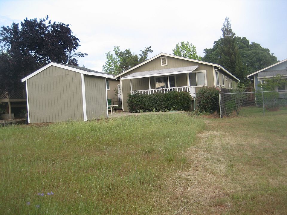 2nd image of 2778 Oak Creek Ct