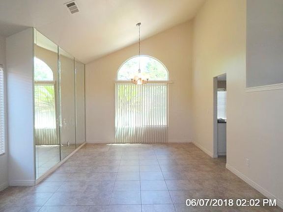 Living Room & Dining Area
