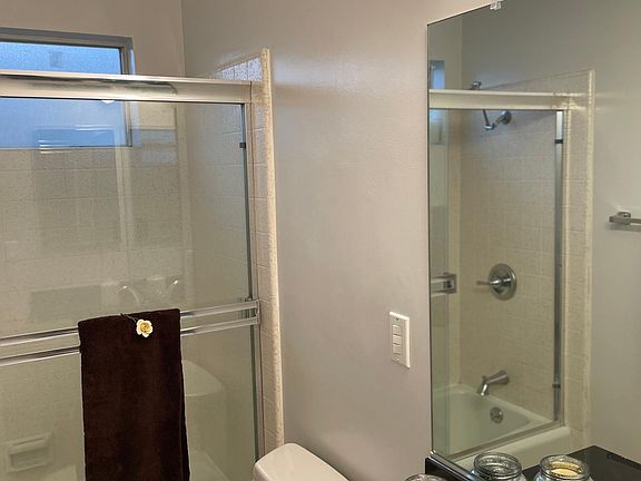 T16 bathroom