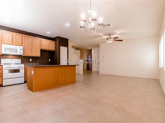 4th image of 2013 Dolphin Beach Ave