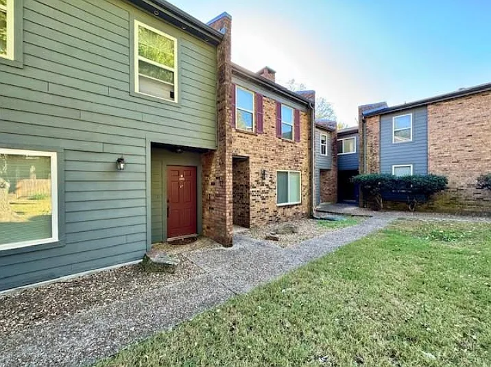 280 S Hill Ave #C-102 — Photo 13