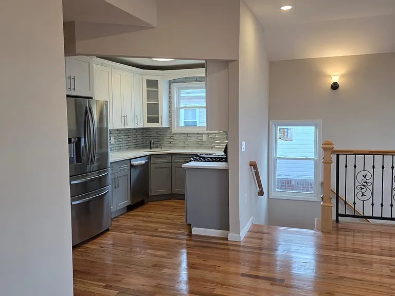 115-24 204th St #1 — Photo 2