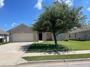 1108 Delia Chappa Ln, Hutto, TX 78634