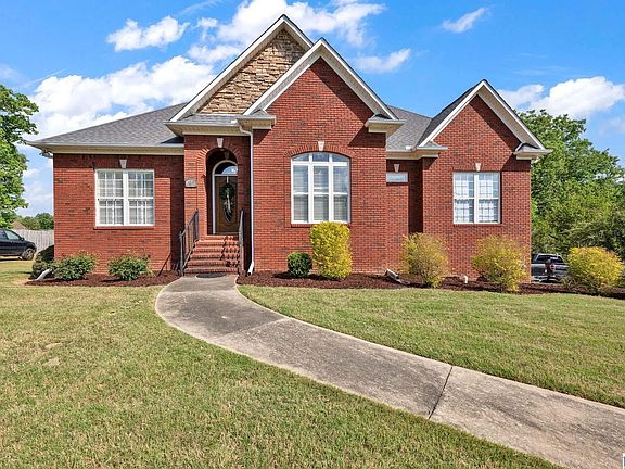 2nd image of 4367 Longwood Dr
