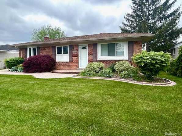 31613 Kenwood Ave, Madison Heights, MI 48071