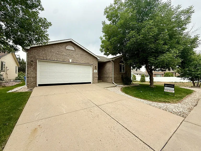 2597 Turquoise St — Photo 34