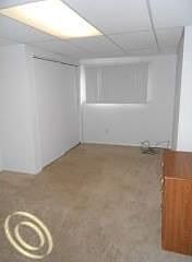 2nd image of 522 E Elza Ave