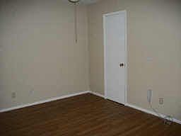 2nd image of 3209 Hummingbird Ln