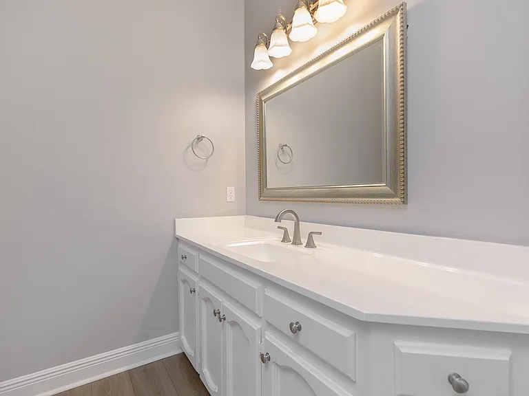 1463 Patrick Dr — Photo 11