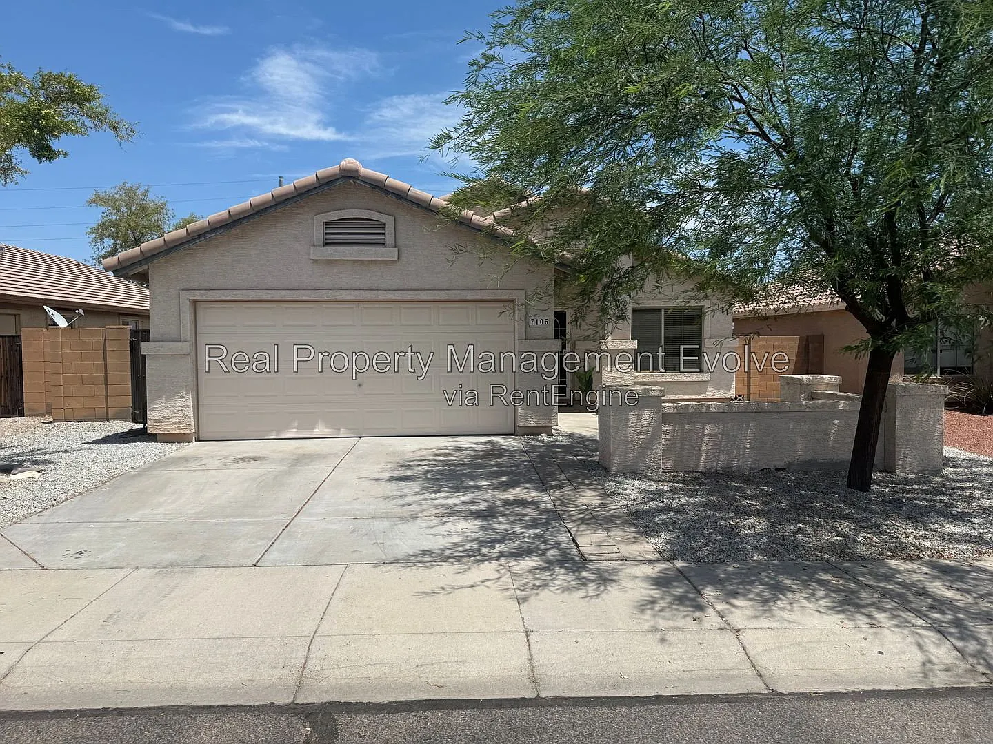3 bed, 2.0 bath, 1139 sqft, $1,750 — Photo 1