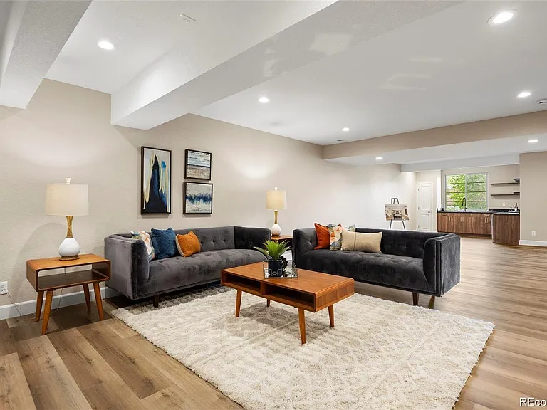 10659 Montecito Dr — Photo 34