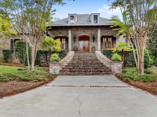 242 Tallulah Rdg, Hattiesburg, MS 39402