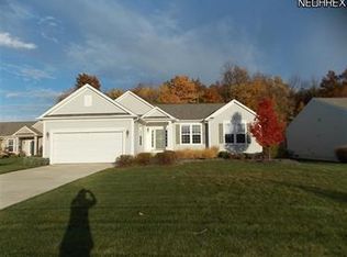 9143 Chatham Cir, North Ridgeville, OH 44039