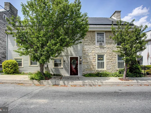 55 E Main St, Newville, PA 17241