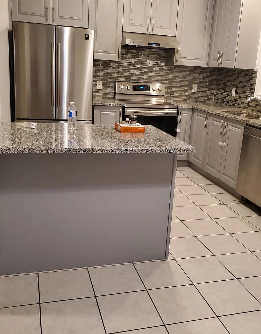 4 bed, $3,300 — Photo 4