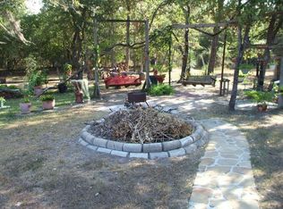 371 Berger Rd, Victoria, TX 77905