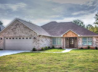 3421 Garrett Ln, Texarkana, TX 75503