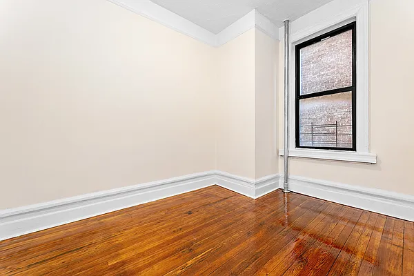 Rented by MNS | media 13