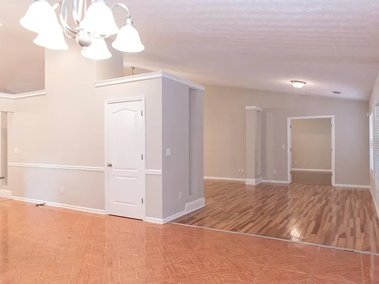 1159 Simonton Glen Way — Photo 15