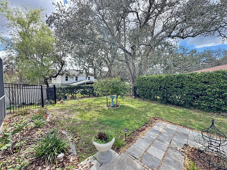 8442 Eldridge Rd — Photo 37