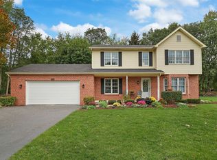 120 Katie Dr, Silver Lake, WI 53170