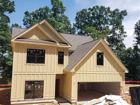 2262 Belmont Cir, Smyrna, GA 30080