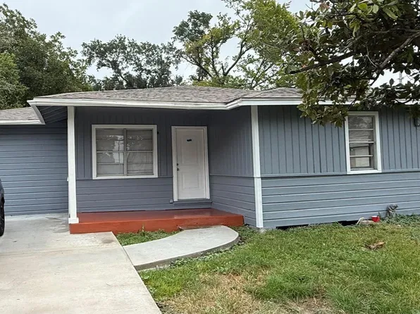 821 Evanston St, Houston, TX 77015