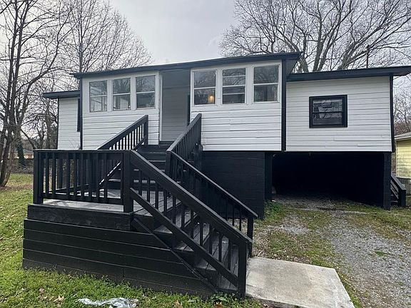 3rd image of 7 Landrum Pl SW