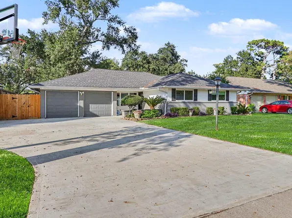 10306 Oakpoint Dr, Houston, TX 77043