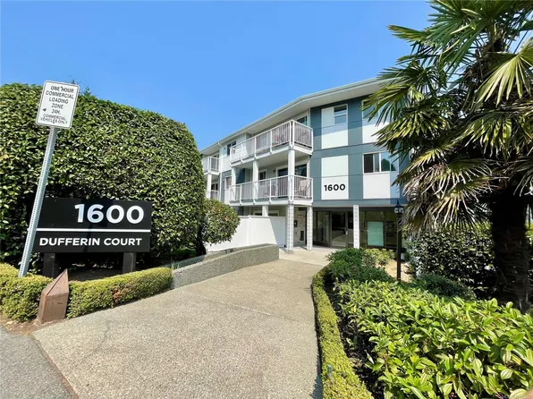 1600 Dufferin Cres Unit 215, Nanaimo, BC V9S 5N2