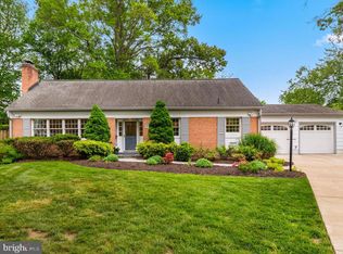 2501 Duxbury Pl, Alexandria, VA 22308
