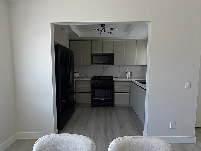 8601 Sunland Blvd #67 — Photo 15