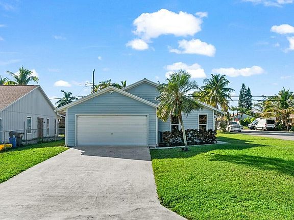 2nd image of 6761 Eastview Drive