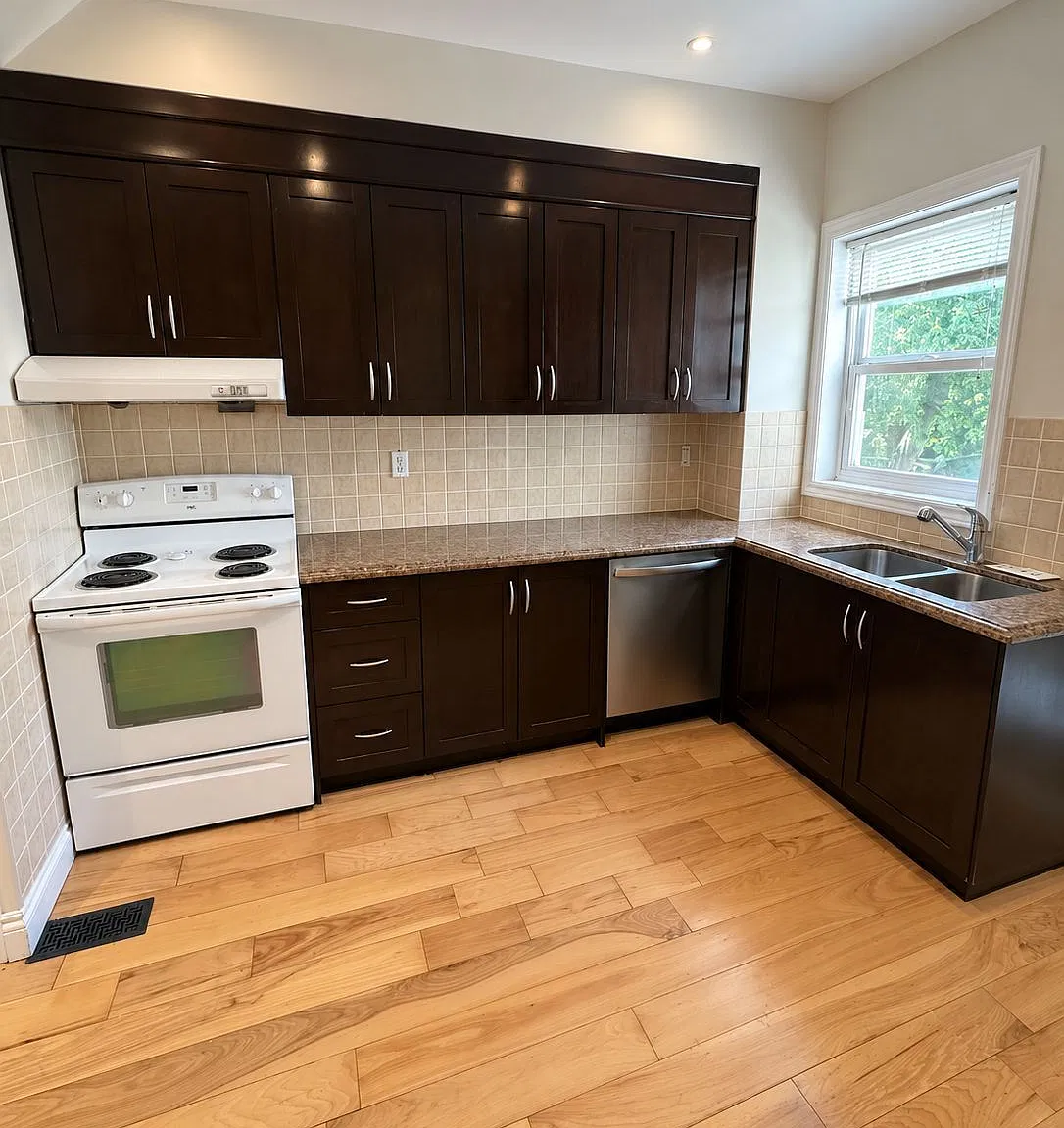 2 bed, $2,400 — Photo 2