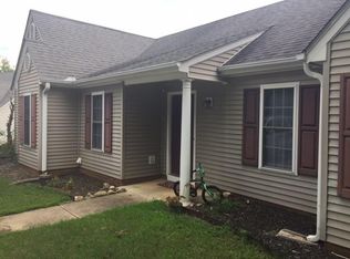 104 Arbors Ct, Central, SC 29630